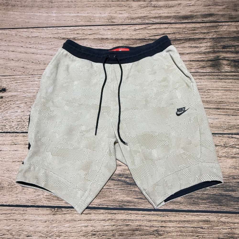 Nike Tech Fleece Jacquard Shorts Mens Medium Khaki Black 832124-235 Athletic